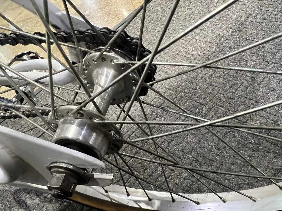 1985 Hutch Windstyler w/Redline Cranks