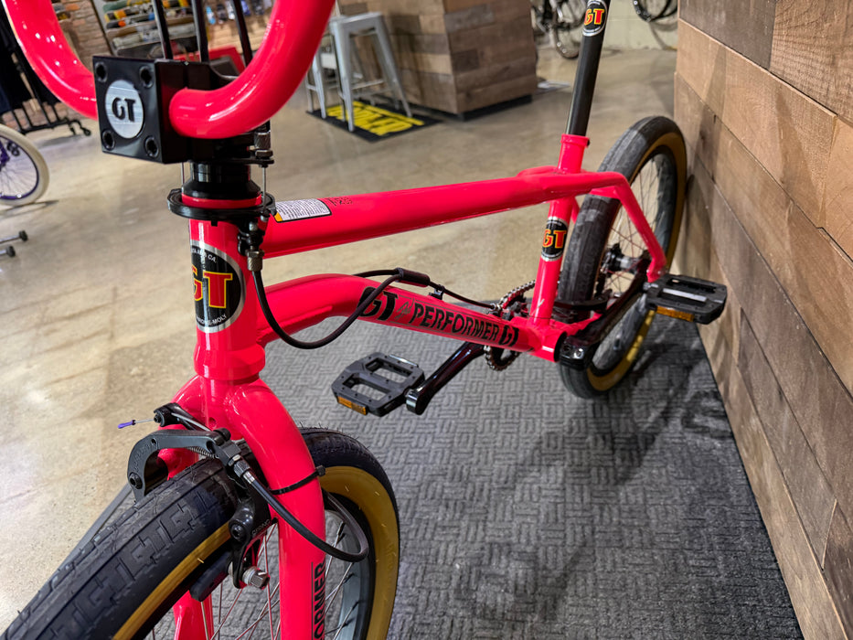 GT Bikes Pro Performer Bike (Rochester Collection)
