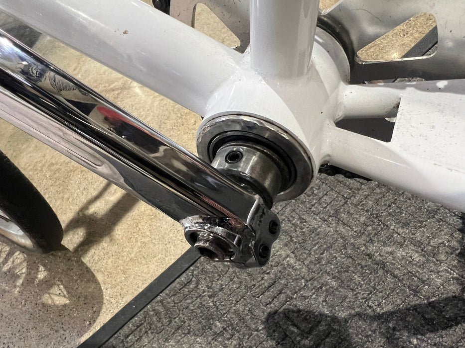 1985 Hutch Windstyler w/Redline Cranks