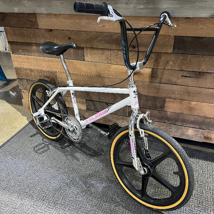1985 Hutch Windstyler w/Profile Cranks