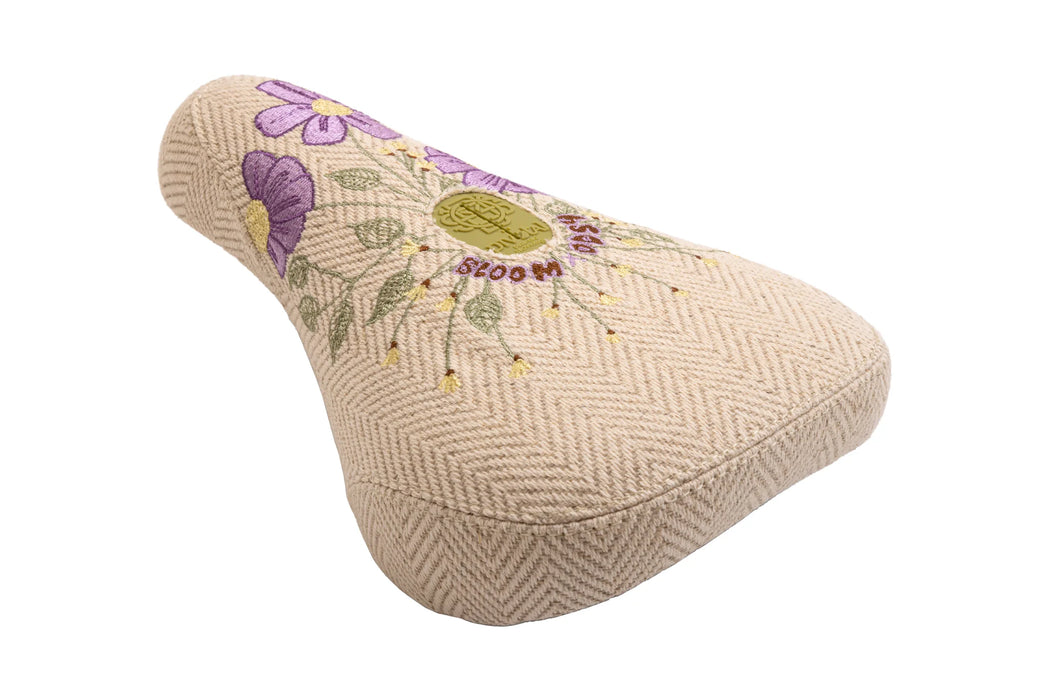 Odyssey x Bloom V2 Fat Pivotal Seat