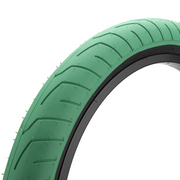 Kink Sever Tire Green w/ Black Wall - 20