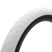 Kink Sever Tire White w/ Black Wall - 20