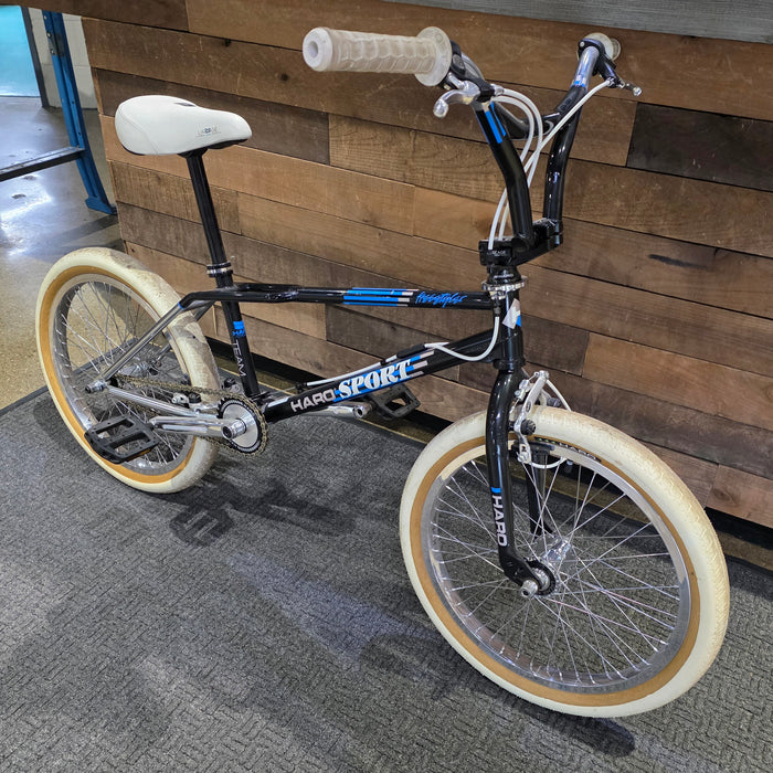 2018 Haro Sport Lineage Bike (Rochester Collection)