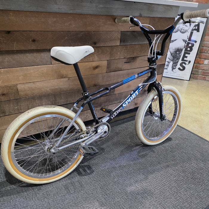 2018 Haro Sport Lineage Bike (Rochester Collection)