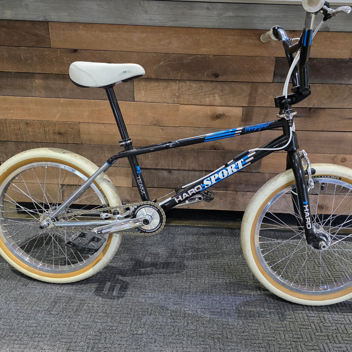 2018 Haro Sport Lineage Bike (Rochester Collection)