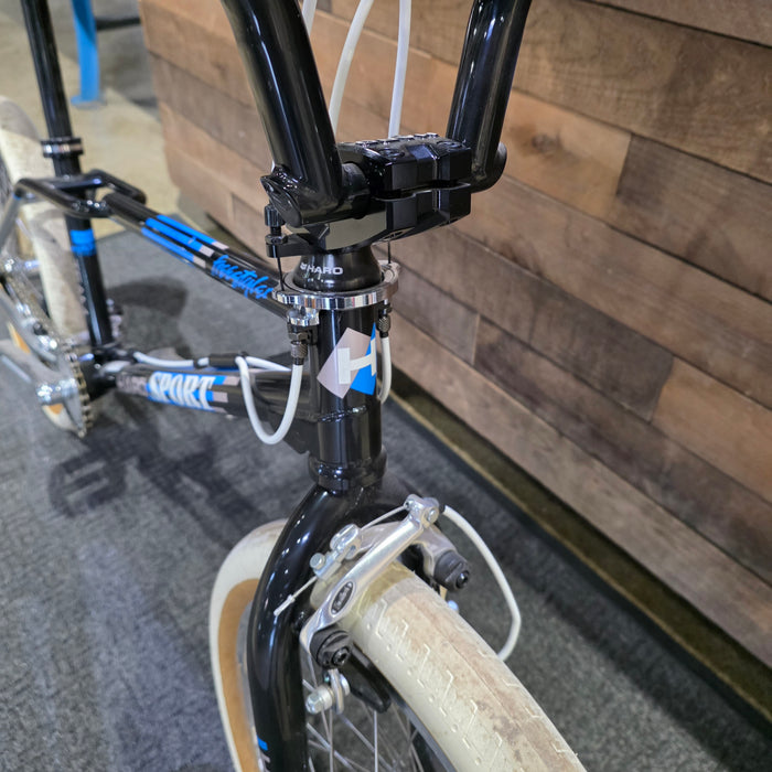 2018 Haro Sport Lineage Bike (Rochester Collection)