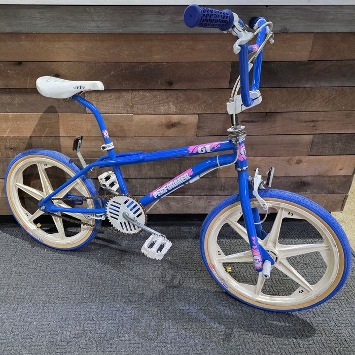 1988 GT Performer Survivor (Blue)