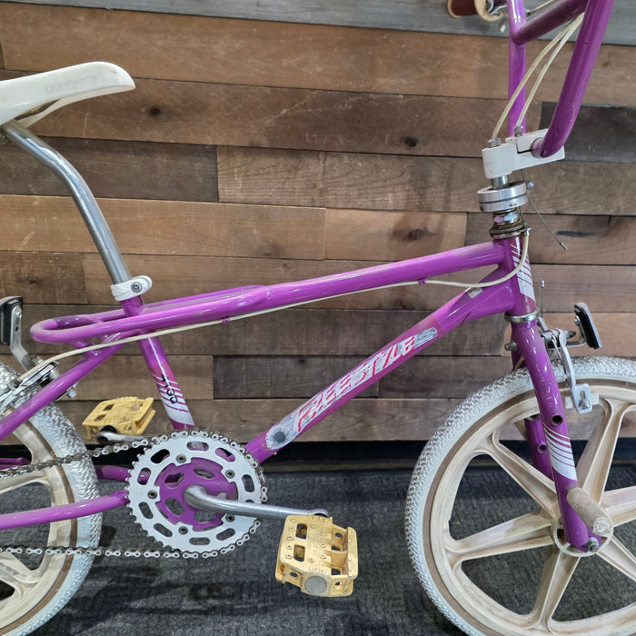 1985/86 Concord Freestyle