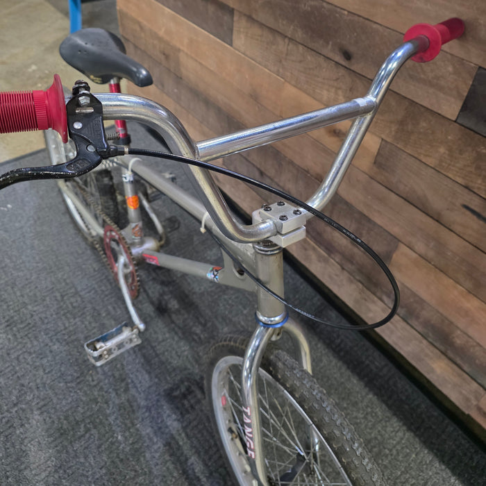 1979 Mongoose Motomag
