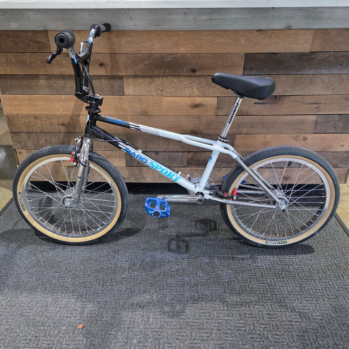 Haro Lineage Sport Custom Bike