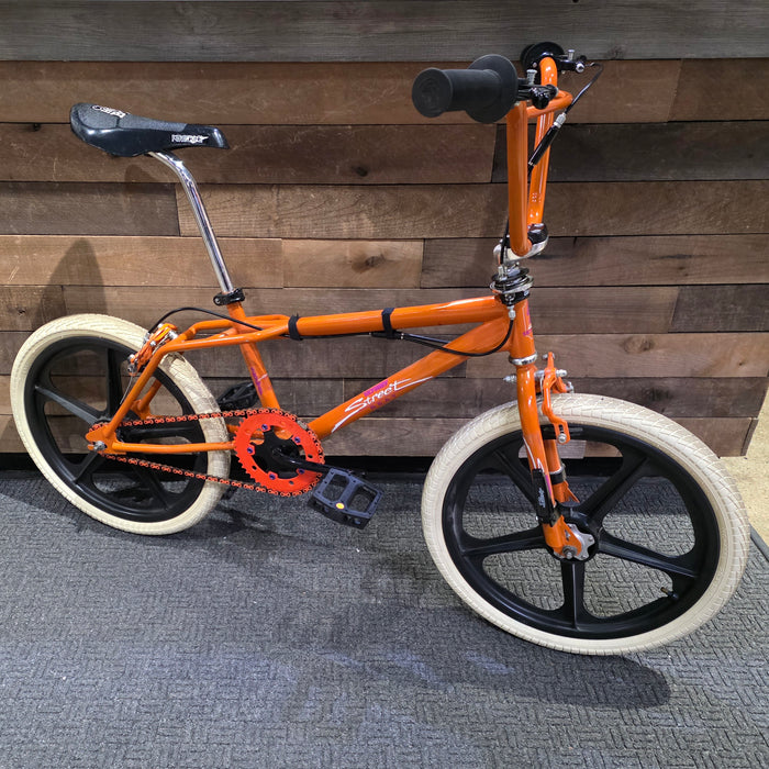 1985 Skyway Street Beat