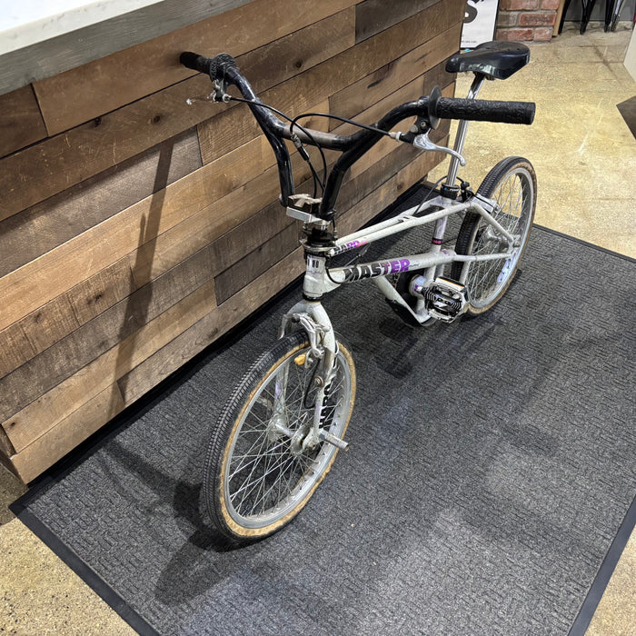 1990 Haro Master Bashguard