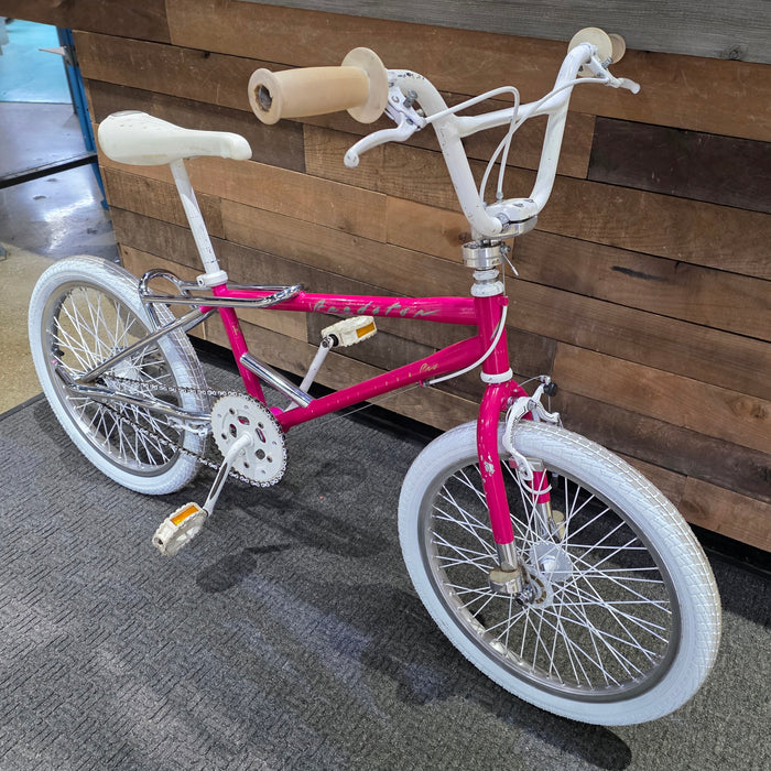 predator bmx bicycle 1987 Schwinn Predator FreeForm Pro Bike — Albe's BMX
