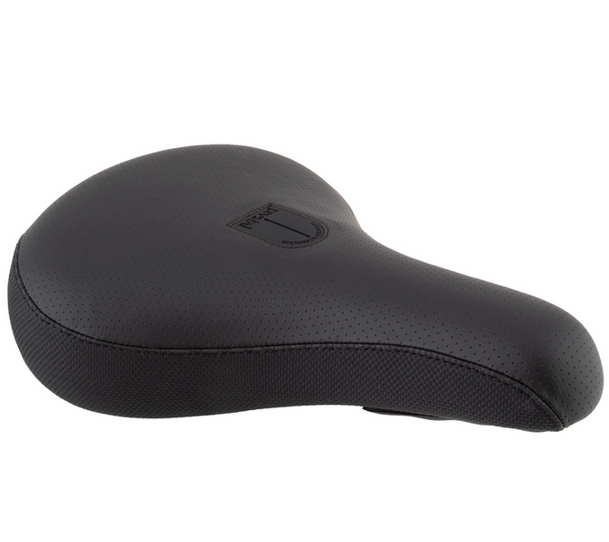alienation.legend.pivotal.seat